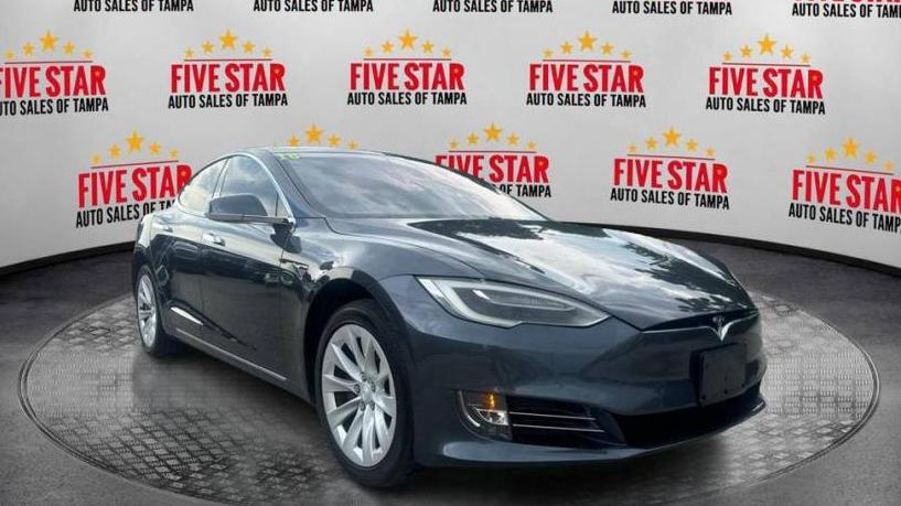 TESLA MODEL S 2018 5YJSA1E20JF243610 image